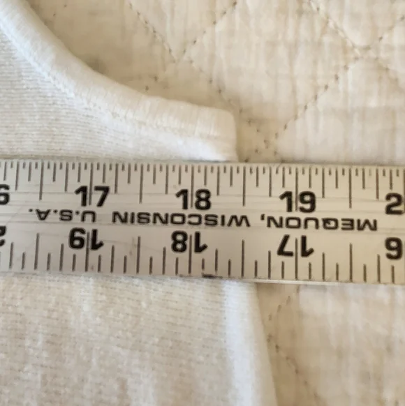 J. Jill Classic White Sleeveless Linen Blend Knit Top - Picture 7 of 7